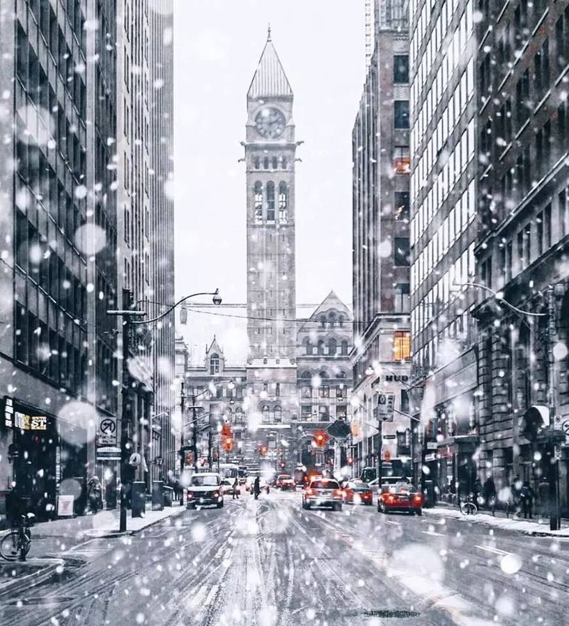 Toronto in heavy snow, beautiful beyond what you'd expect?